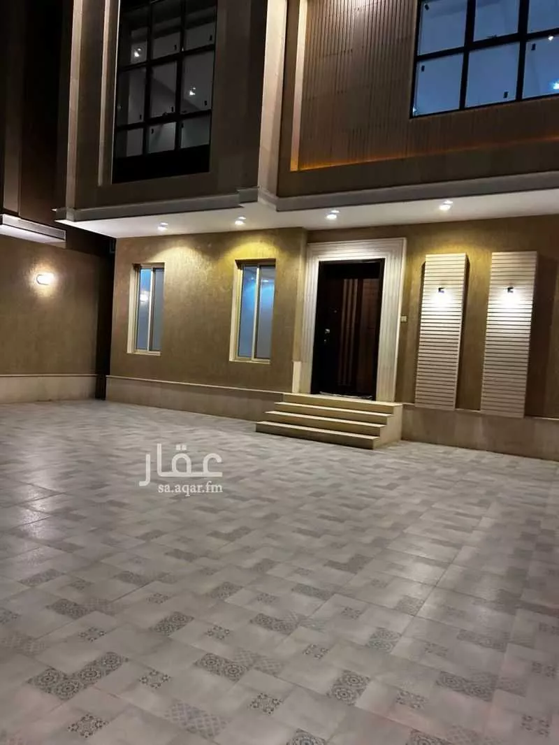 8 bedroom villa in Al Bashaer 5