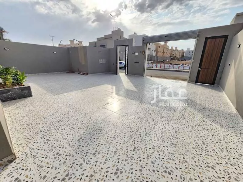 17 bedroom villa in Taibah 3