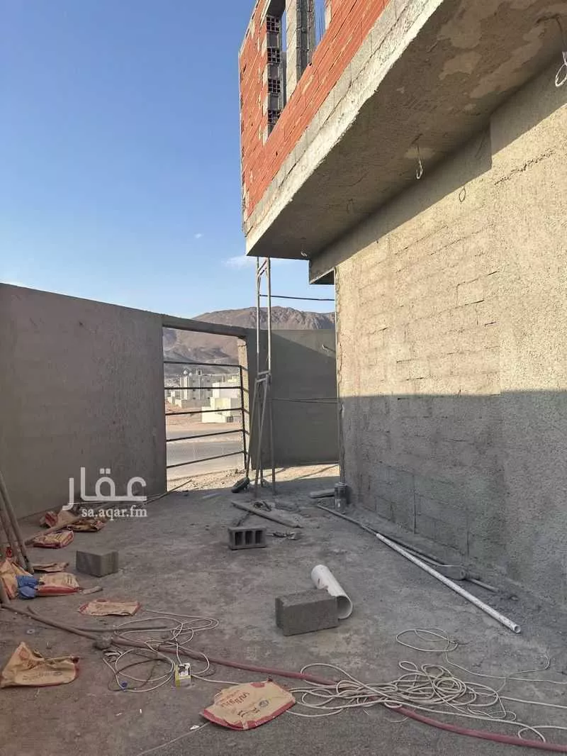 5 bedroom building in Al Sakb, Madinah 10