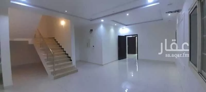 فيلا 5 غرف في الياقوت 9