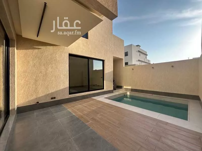 6 bedroom villa in Abhur North 2