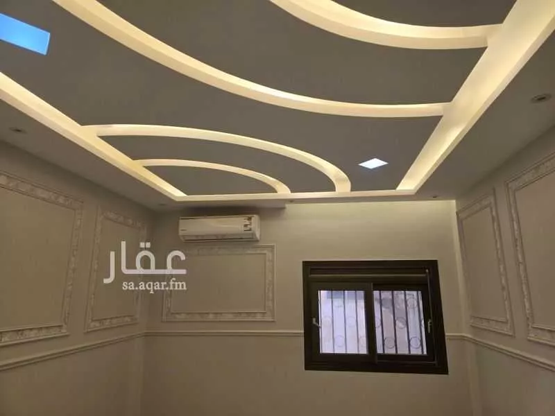 فيلا 5 غرف في البوادي 7