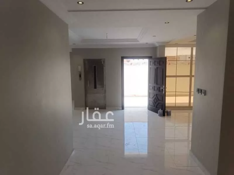 فيلا 5 غرف في الياقوت 12
