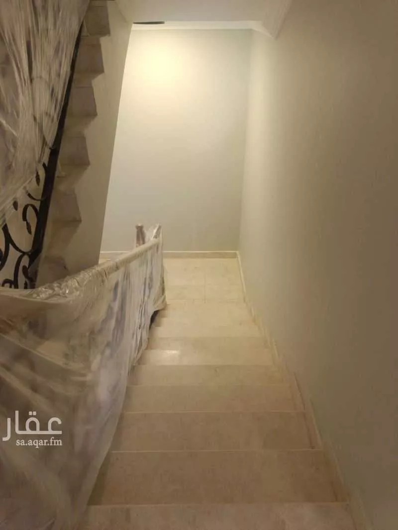 فيلا 5 غرف في الياقوت 19