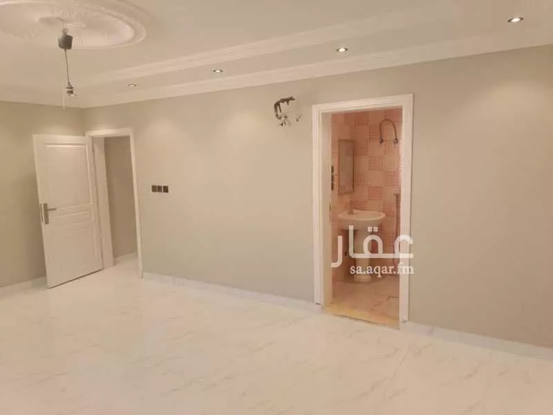 فيلا 5 غرف في الياقوت 9