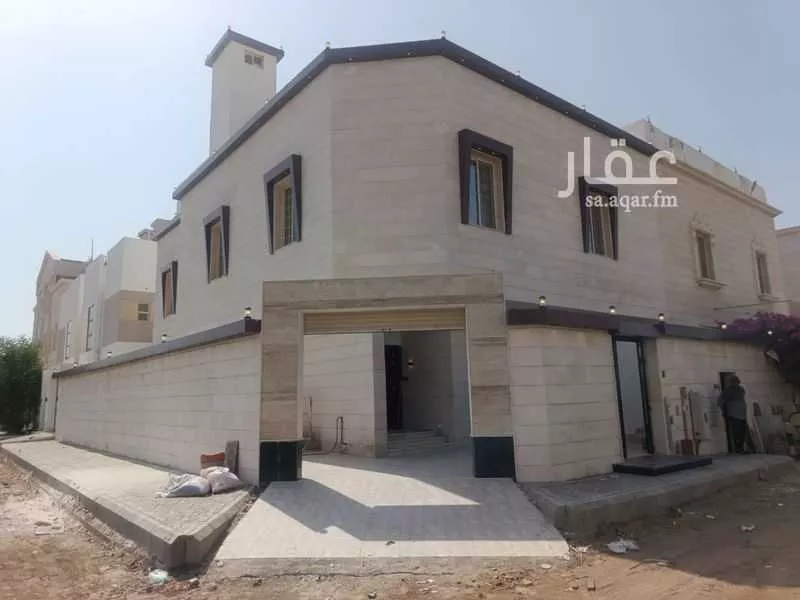 فيلا 5 غرف في الياقوت 10
