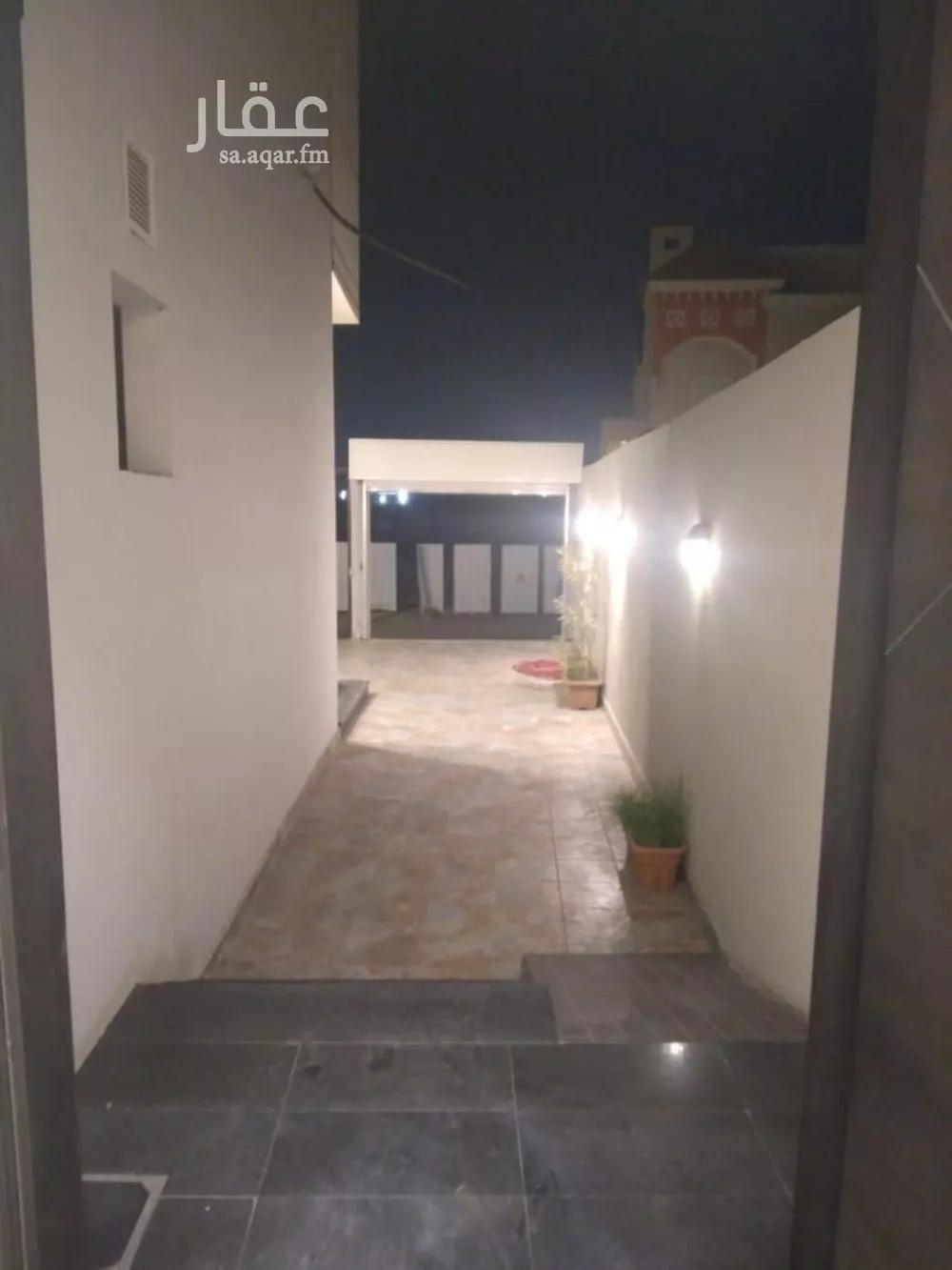 فيلا 8 غرف في الزمرد 11