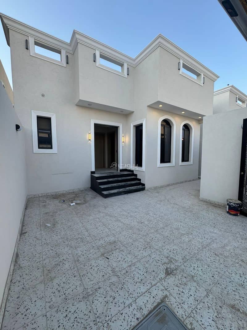 4 bedroom villa in Ar Riyadh, Jeddah 4