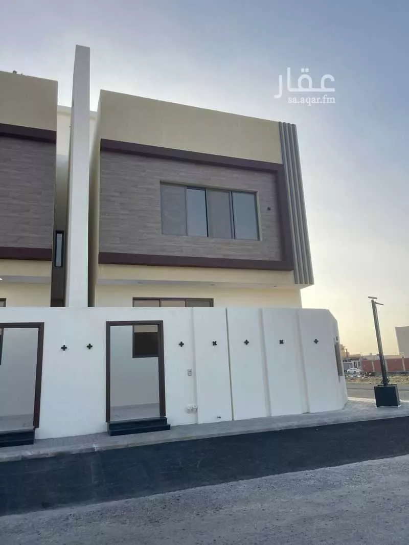5 bedroom villa in Al Furusiyah 2