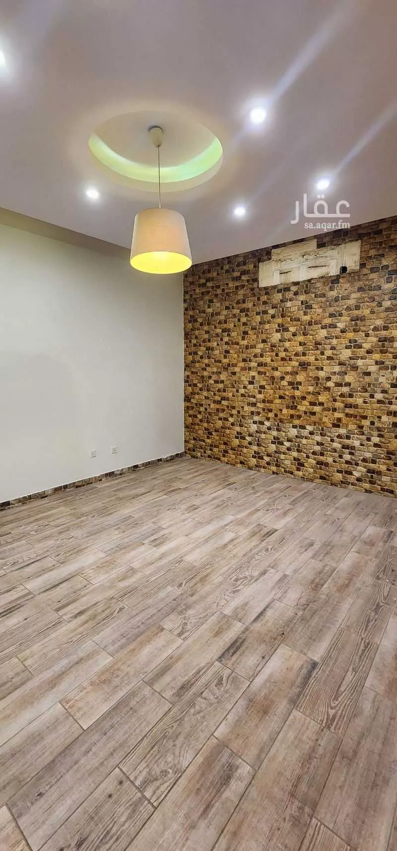 5 bedroom apartment in Muraykh 2