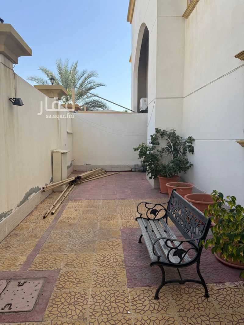 8 bedroom villa in Al Zahra, Jeddah 3