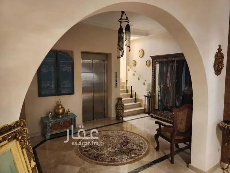 9 bedroom villa in Al Shati, Jeddah 4