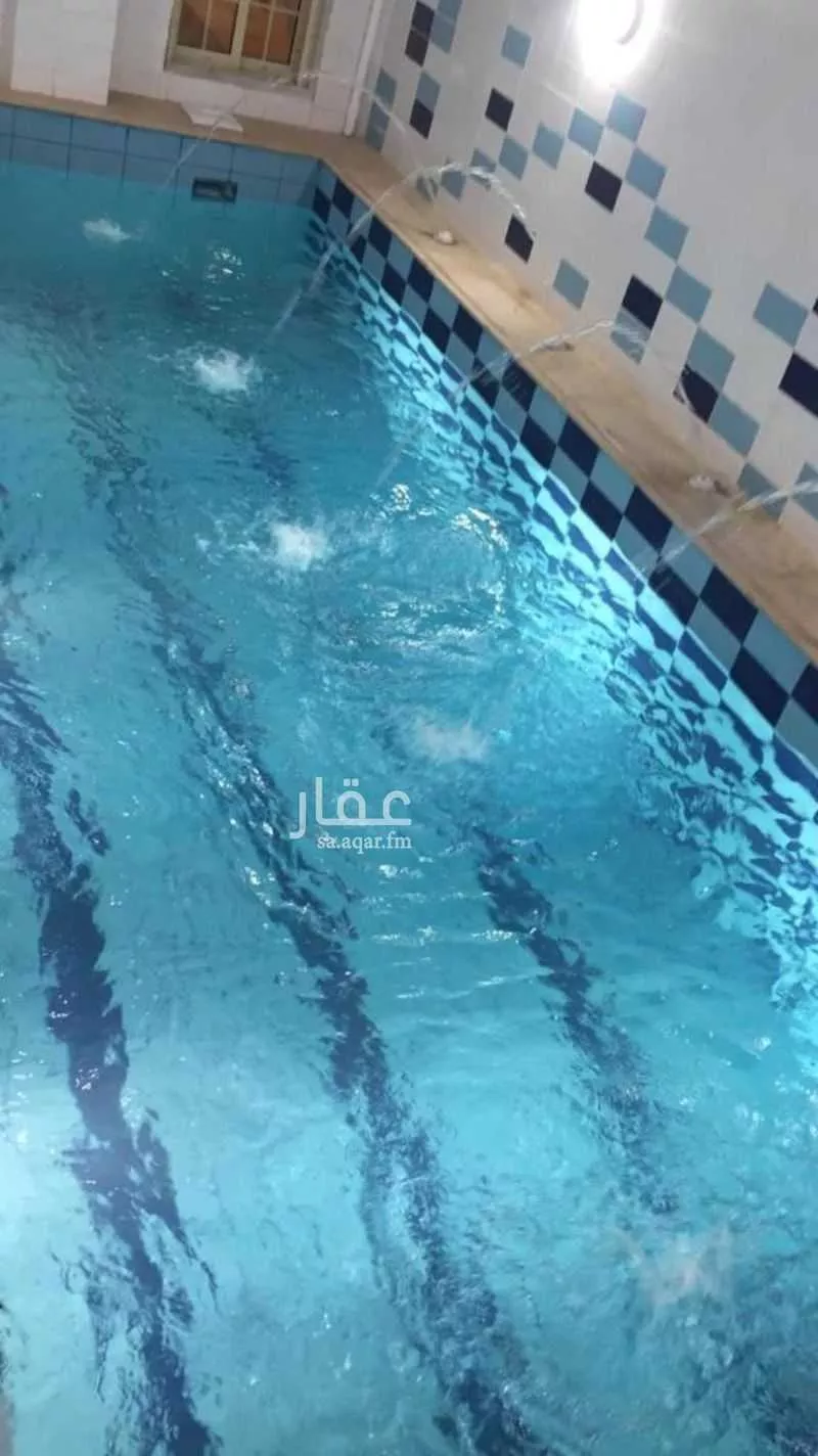 9 bedroom villa in Al Yaqout 13