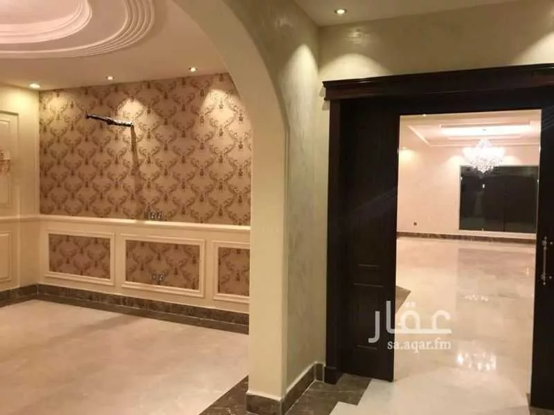 9 bedroom villa in Al Yaqout 3