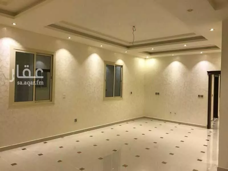 9 bedroom villa in Al Yaqout 5