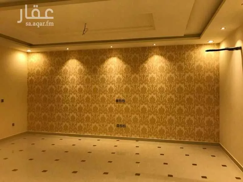 9 bedroom villa in Al Yaqout 6