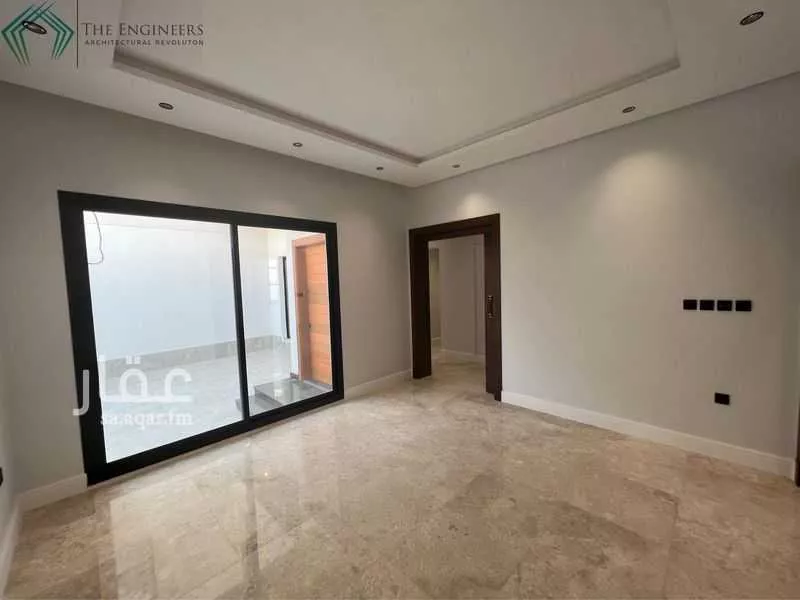 6 bedroom villa in Az Zomorod 4