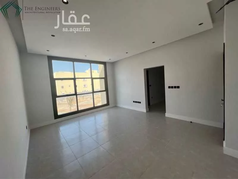 6 bedroom villa in Az Zomorod 9