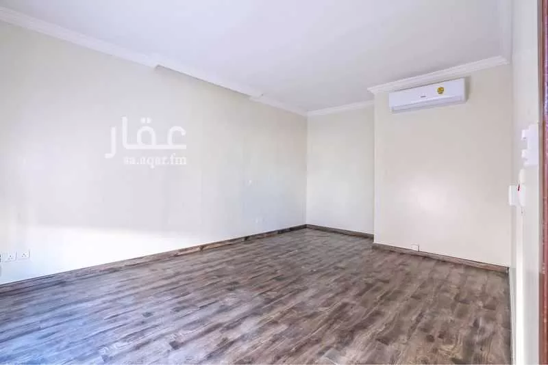 6 bedroom villa in Al Khalidiyyah 19