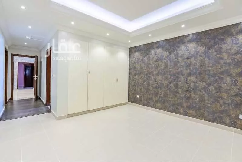 6 bedroom villa in Al Khalidiyyah 21