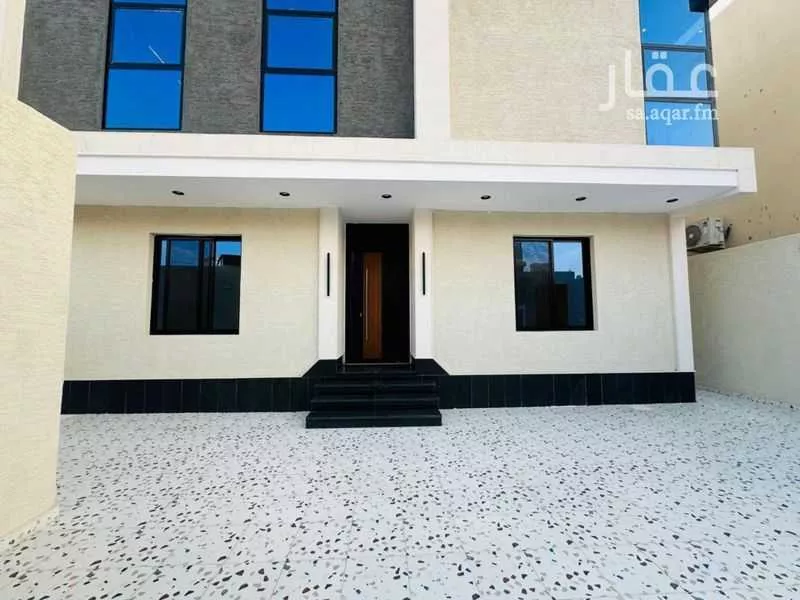 16 bedroom villa in As Salhiyah 2