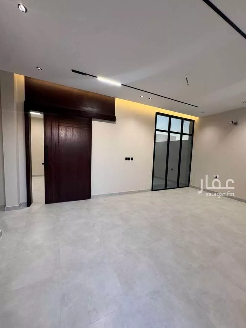 8 bedroom villa in Al Rahmaniyyah 5
