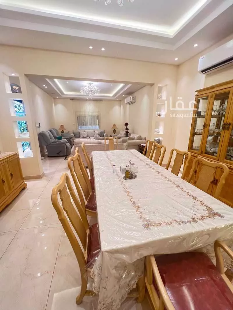 5 bedroom villa in Abhur North, Jeddah 10