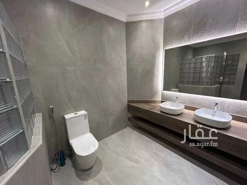 7 bedroom villa in Al Khalidiyyah 21