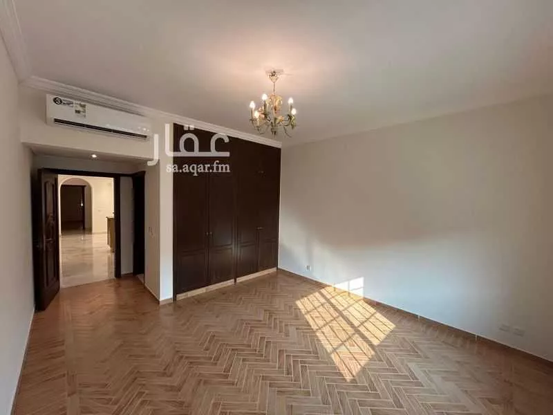 7 bedroom villa in Al Khalidiyyah 22
