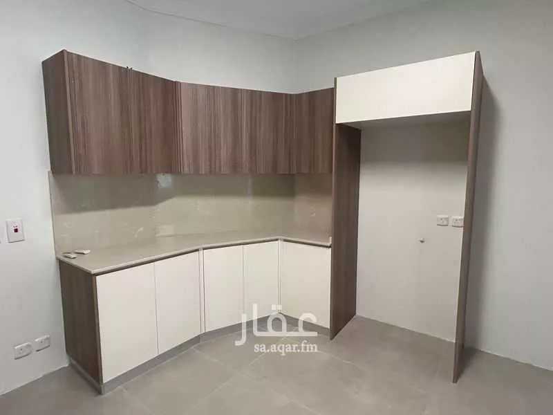 7 bedroom villa in Al Khalidiyyah 9