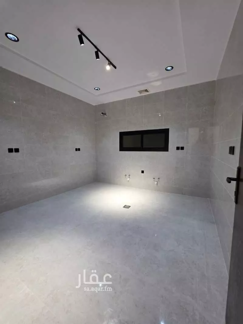 13 bedroom villa in Al Rahmaniyyah 4