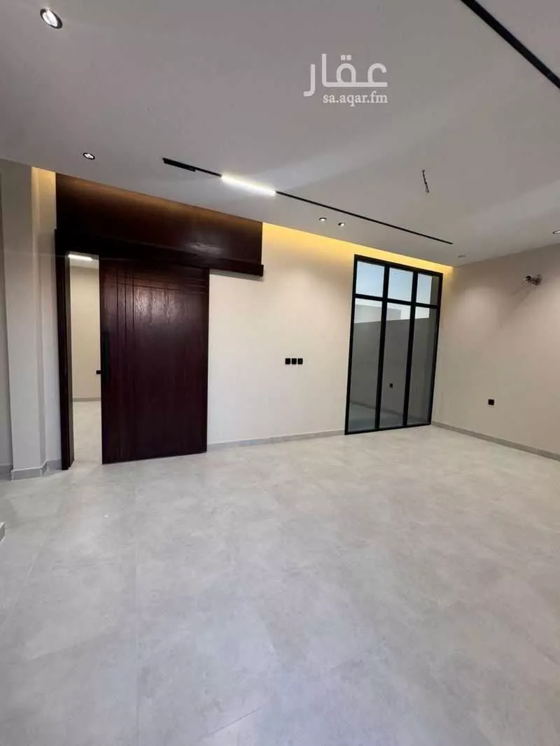 7 bedroom villa in Al Rahmaniyyah 2