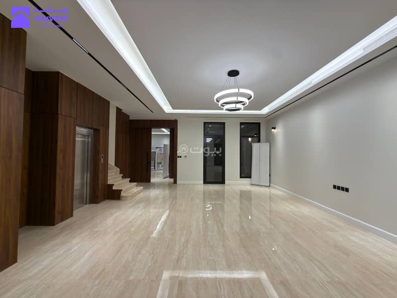 5 bedroom villa in Al Malqa, Riyadh 22