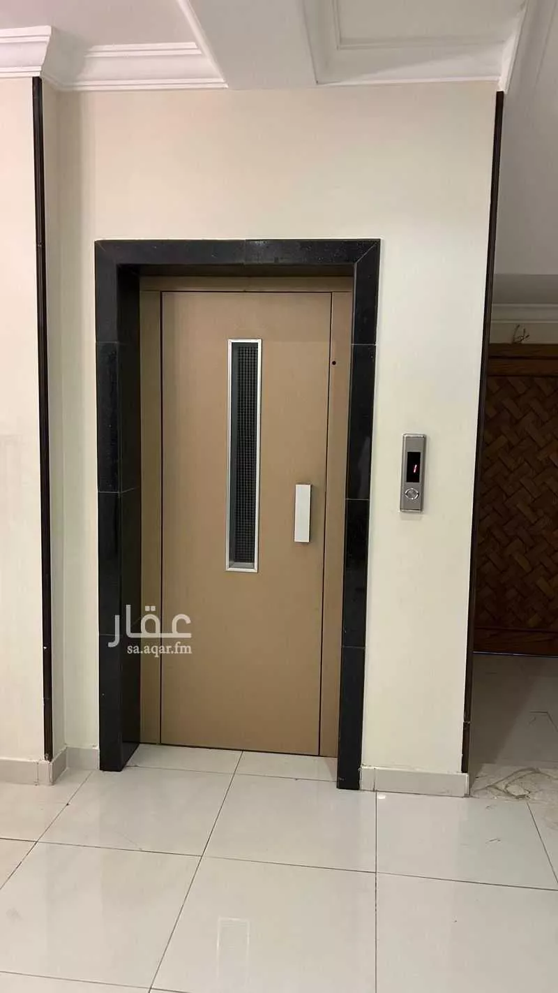 فيلا 9 غرف في الياقوت 8