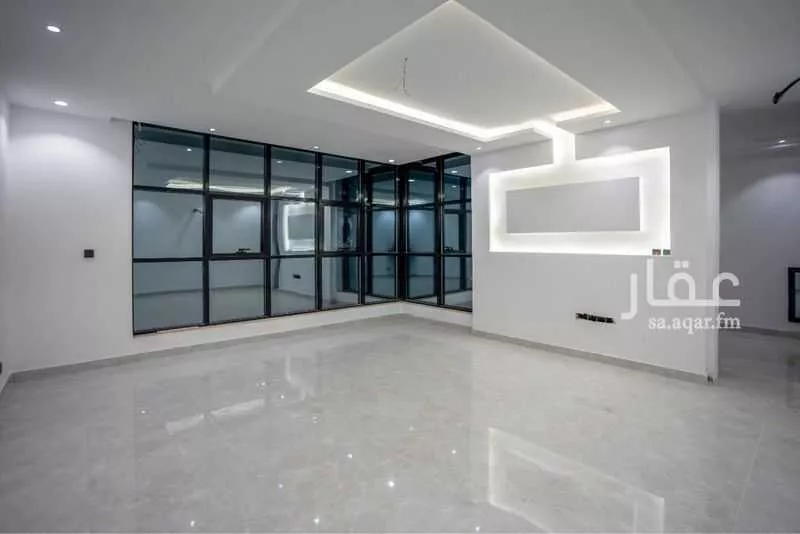 6 bedroom villa in Al Yaqout 2