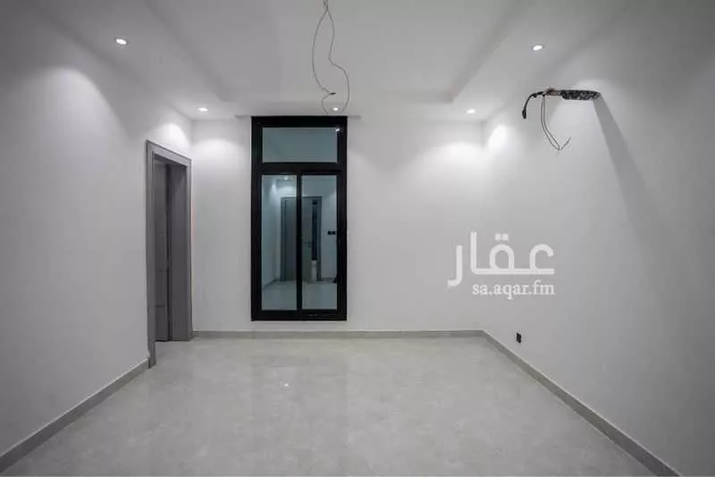 6 bedroom villa in Al Yaqout 3