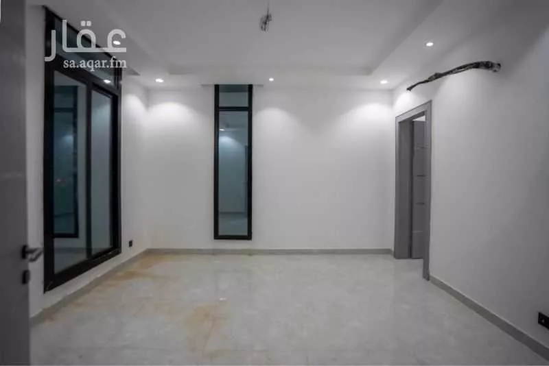 6 bedroom villa in Al Yaqout 4