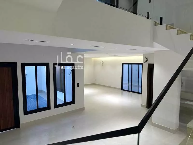 فيلا 7 غرف في الصوارى 12