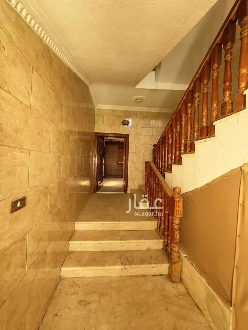 9 bedroom apartment in Umm Al Silm 11