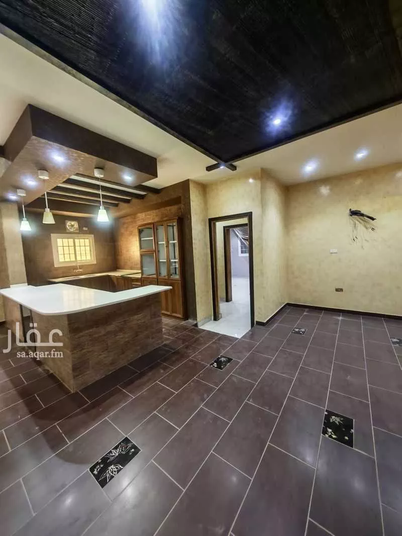 9 bedroom apartment in Umm Al Silm 15