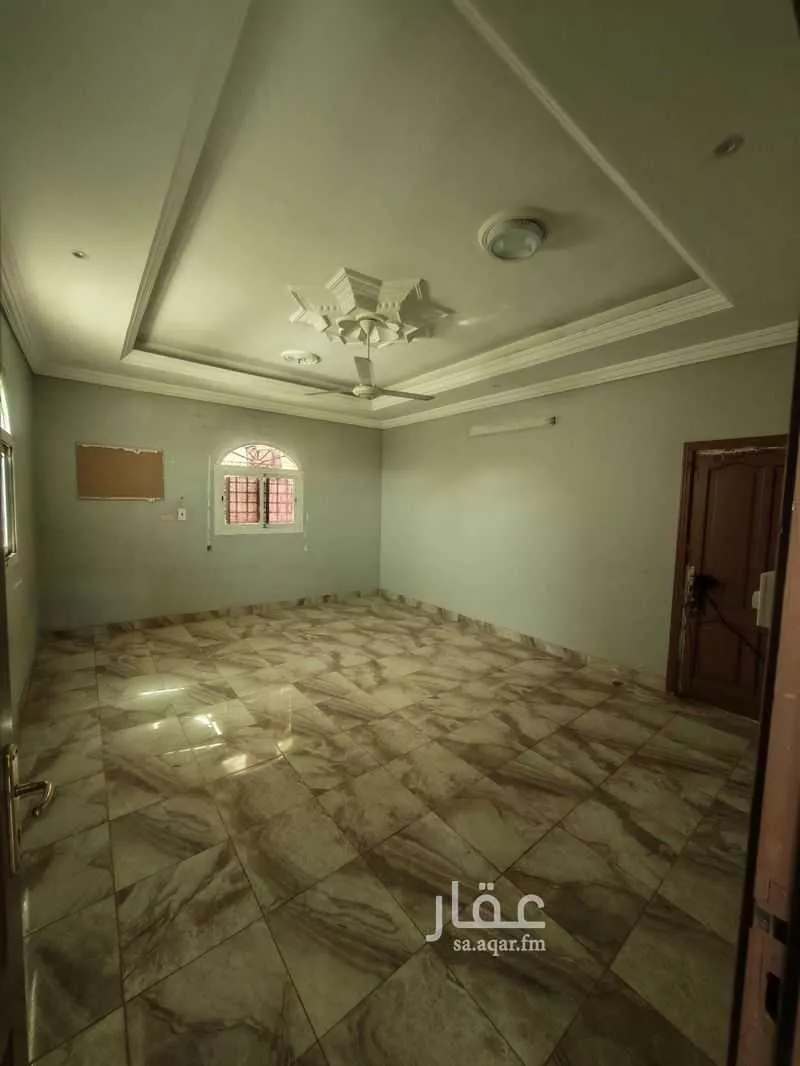 9 bedroom apartment in Umm Al Silm 18
