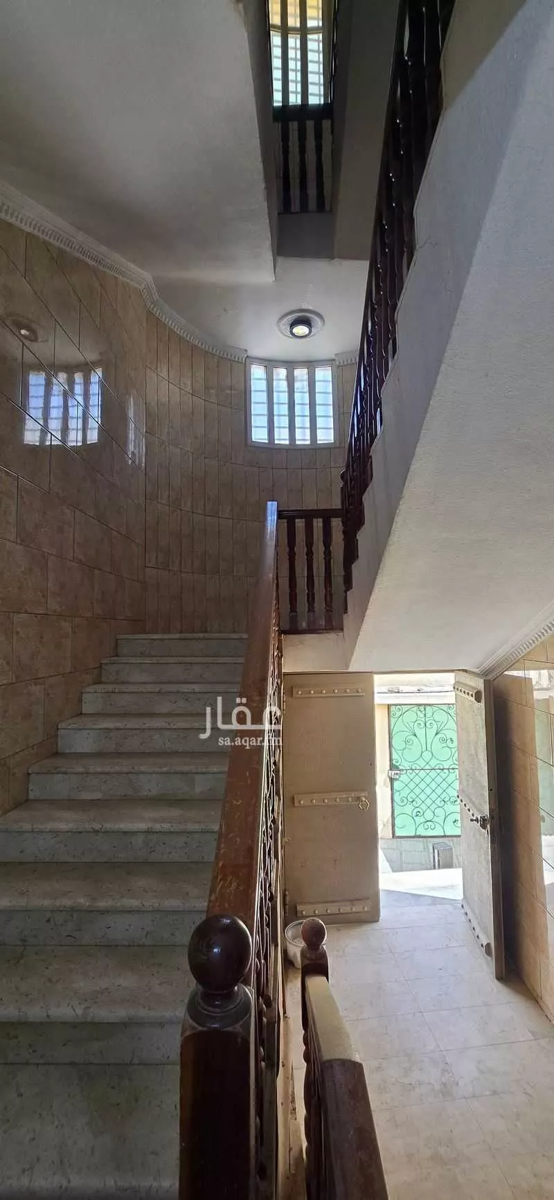 9 bedroom apartment in Umm Al Silm 19