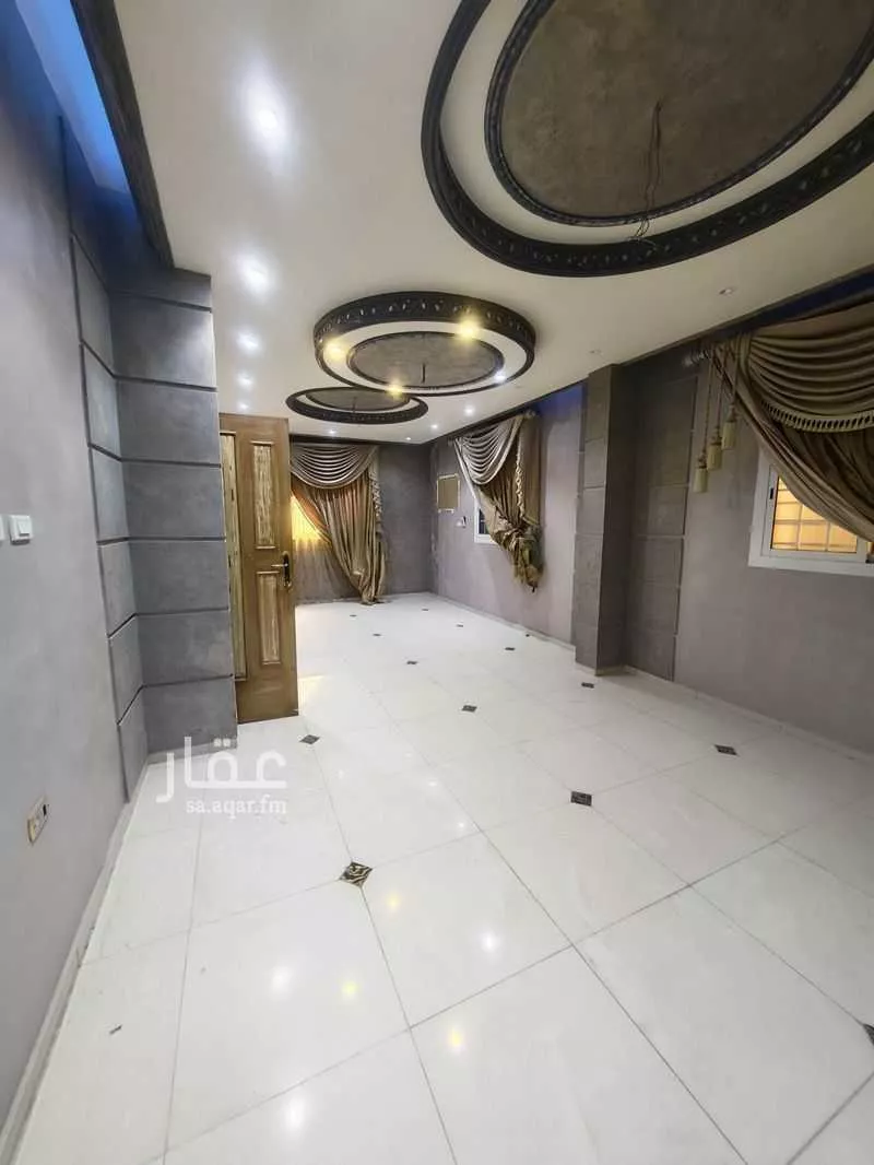 9 bedroom apartment in Umm Al Silm 5