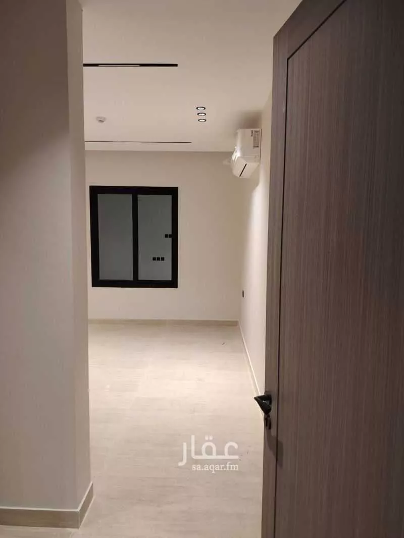 شقة 5 غرف في الحمرا 2