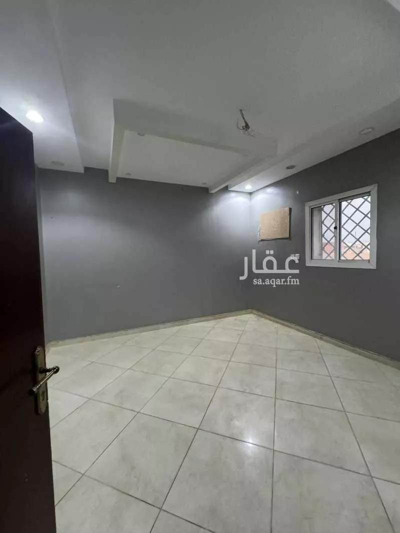 فيلا 7 غرف في بحرة 11