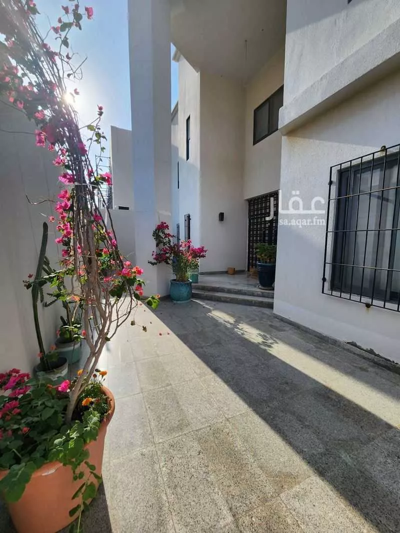 14 bedroom villa in Abhur North 2