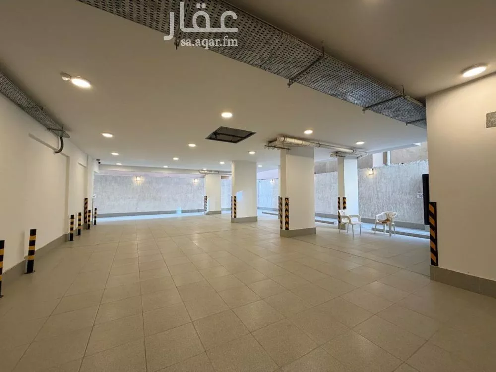 2 bedroom apartment in Mishrifah, Jeddah 4