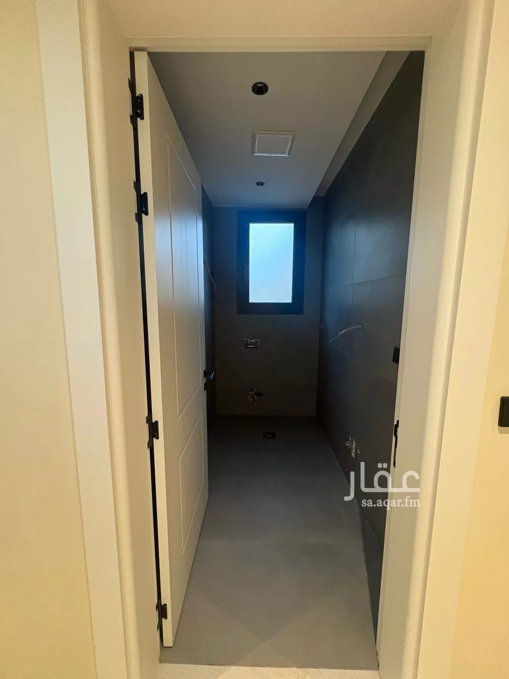 9 bedroom villa in Al Yaqout 2
