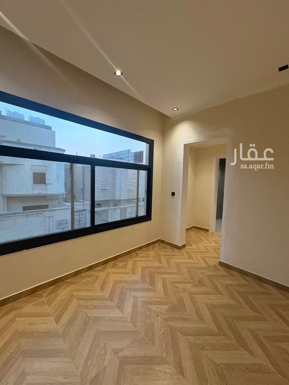 9 bedroom villa in Al Yaqout 19
