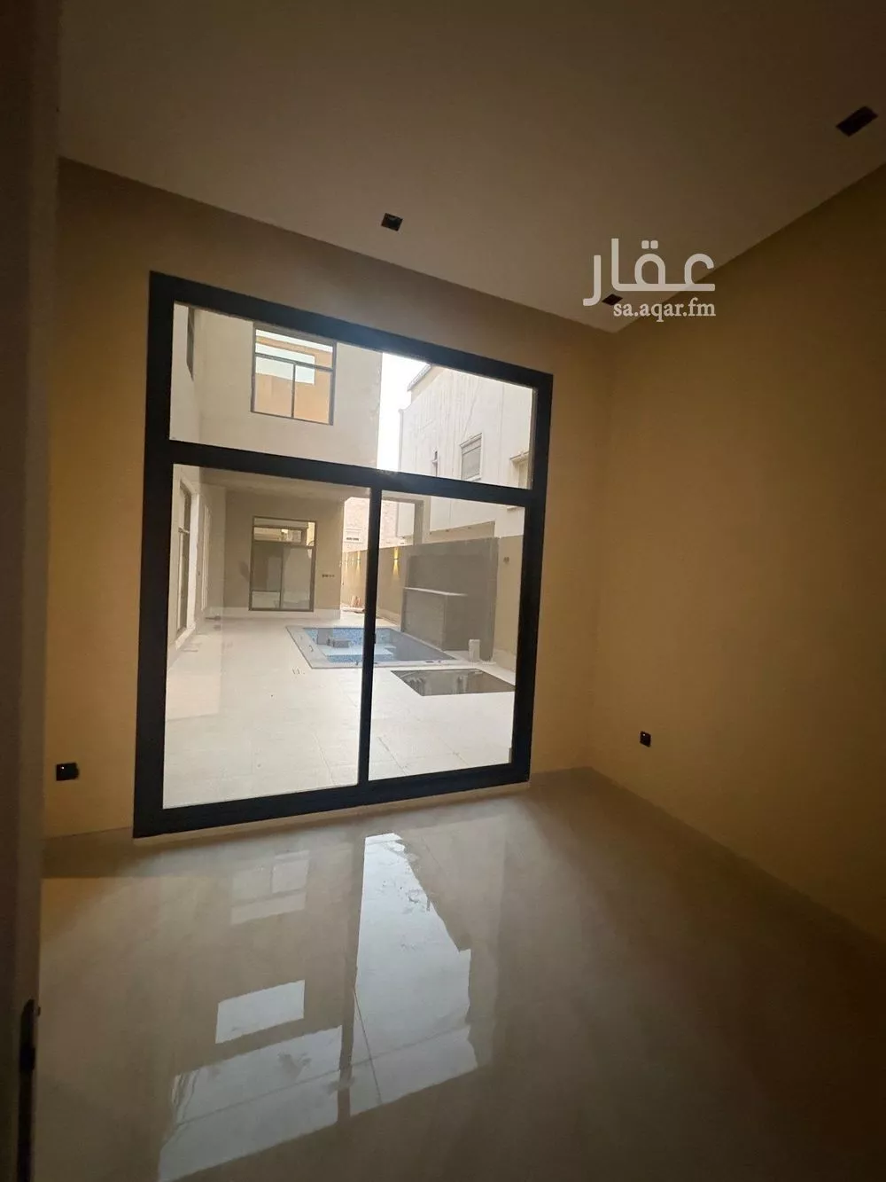 9 bedroom villa in Al Yaqout 23